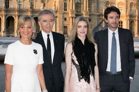 bernard arnault grandchildren - Discover the Bernard Arnault Grandchildren's Educational Backgrounds.